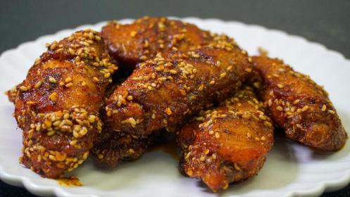烤翅中的做法：美味与营养的完美结合