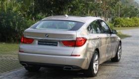 宝马GT550：豪华运动车型的完美融合