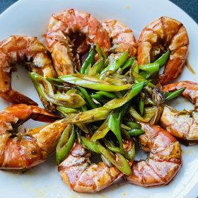 㸆大虾：鲜美可口的美食制作全攻略