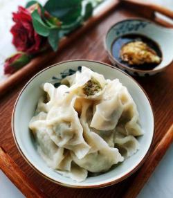 白菜猪肉饺子馅制作技巧：鲜嫩多汁，家常美味