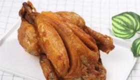 家常美味：简单制作童子鸡的方法，为心爱的他烹制下酒佳肴！