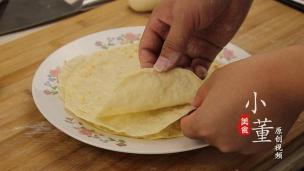 春饼的做法视频：手把手教你如何制作美味春饼