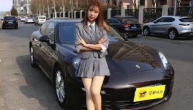 重庆保时捷女车主嚣张行径曝光：无视交通规则，引发社会关注
