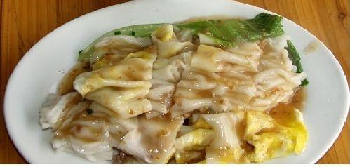 做肠粉：简单易学的传统小吃制作教程