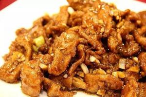 津门老爆三的做法：经典天津菜，美味诱人