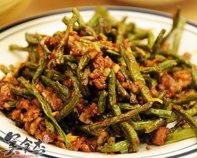 家常美味：酱炒豇豆的做法