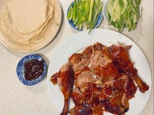 脆皮烤鸭制作全攻略：轻松烤出皮脆肉嫩的烤鸭