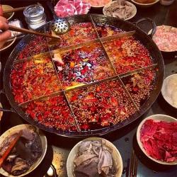 重庆火锅的做法：从准备到享用的详细指南