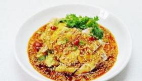 家常口水鸡的做法：美味Q弹，一学就会