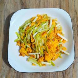 韭黄炒蛋：家常美食，美味又营养