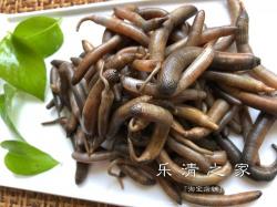 土笋冻制作原料大揭秘：如何准备一份美味的沙虫土笋冻