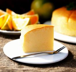 制作奶霜柠檬：简单易学的美味甜品