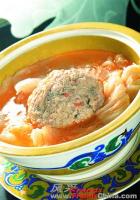 扬州狮子头：传统烹饪方法与现代美食的完美结合