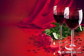 自酿玫瑰酒：馥郁芬芳，醇香满溢