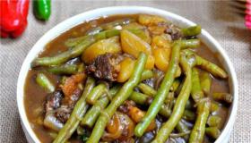 豆角炖土豆：东北家常菜的简单做法