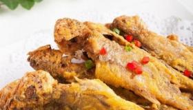 面拖小黄鱼：独家秘方，外酥里嫩的美食佳品
