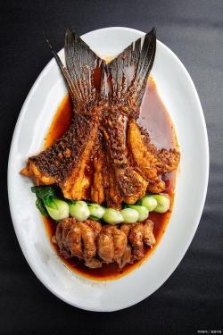白面水鸡的制作方法：营养丰富的美食享受