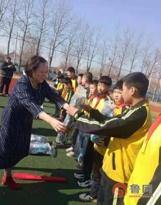 大爱无疆：格桑德吉的乡村教育之路