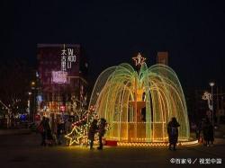 璀璨夜色:描写灯光的词语与视觉盛宴